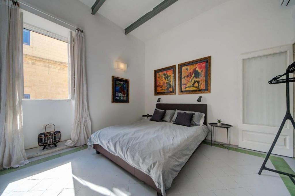 Traditional Maltese Town House In Floriana Exteriér fotografie